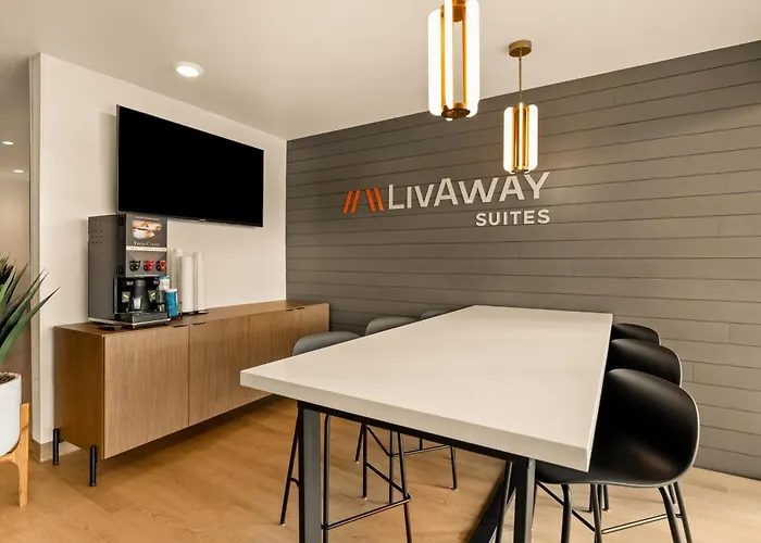 Livaway 3*